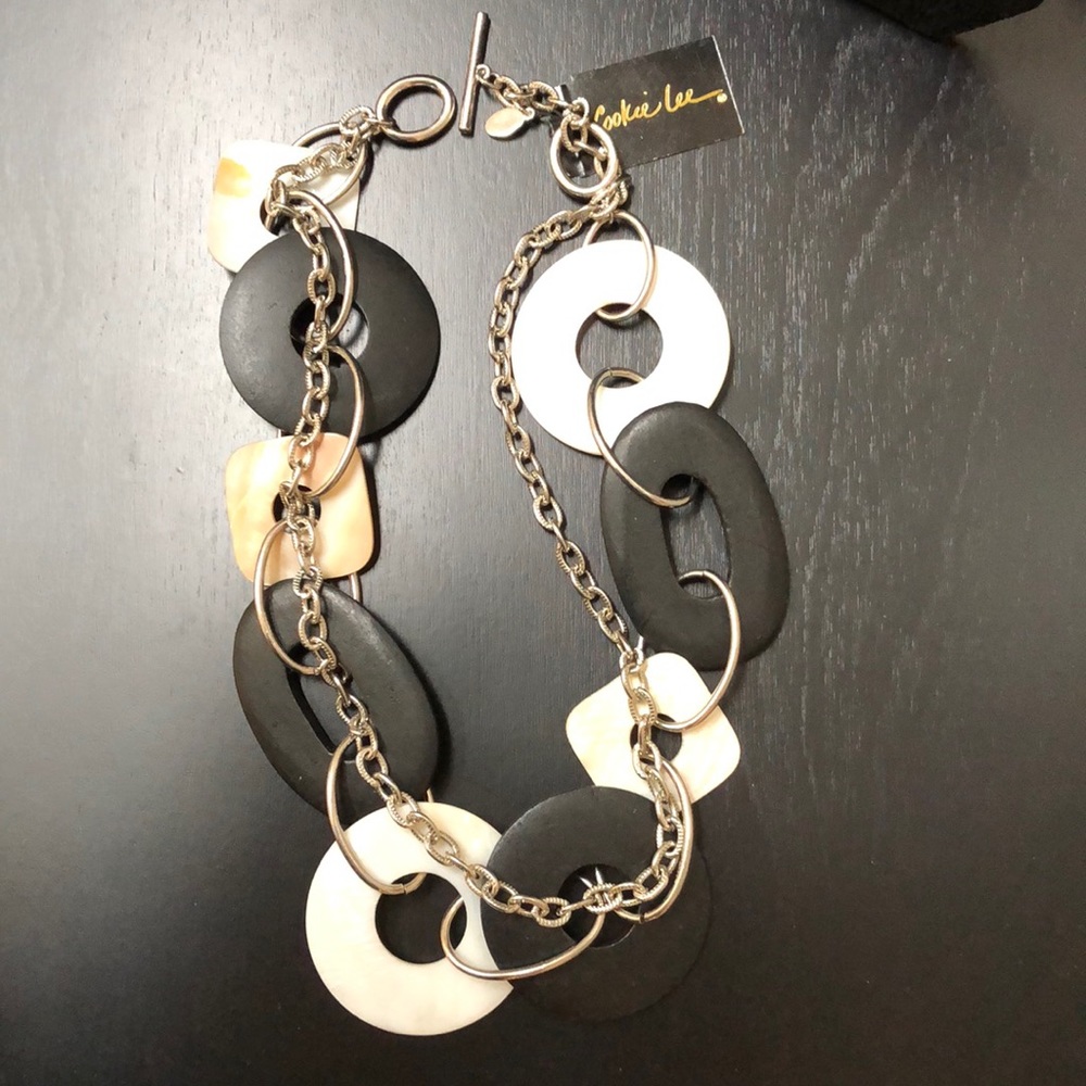 Cookie Lee genuine wood and shell necklace NWT